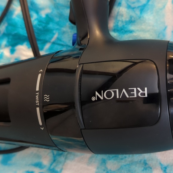 Revlon Salon 360 Surround Hair Dryer and Styler - Picture 3 of 7